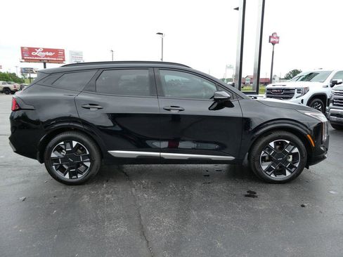 New 2026 Kia Sportage SX FWD image 4