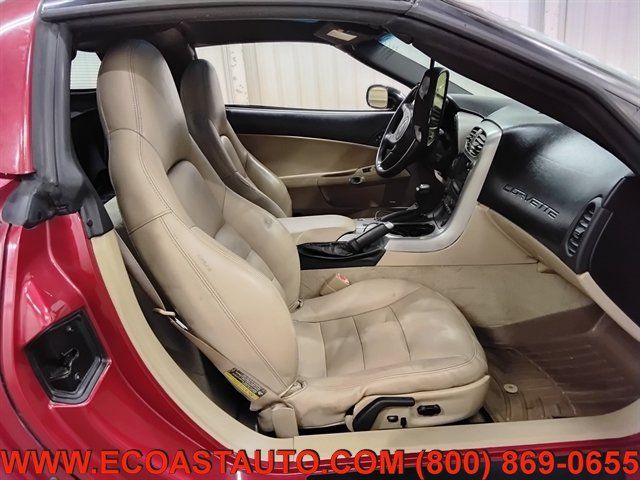 Used 2005 Chevrolet Corvette Coupe w/ Preferred Equipment Group RWD image 13