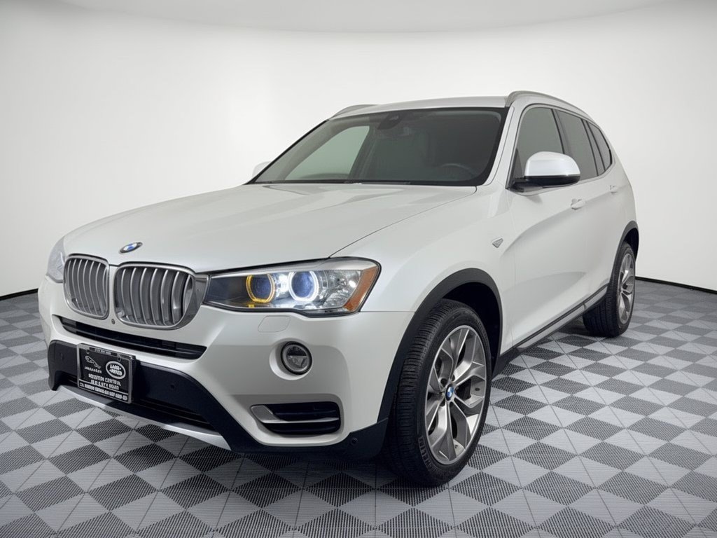 Used 2017 BMW X3 sDrive28i RWD image 1