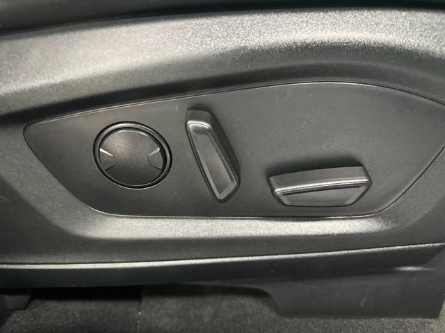 Used 2023 Ford Explorer XLT w/ Equipment Group 202A AWD/4WD image 25