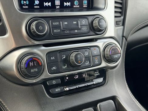 Used 2019 Chevrolet Tahoe LS image 16