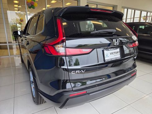 Certified 2025 Honda CR-V LX image 8
