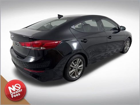 Used 2018 Hyundai Elantra SEL FWD image 3