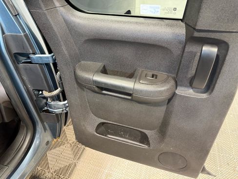 Used 2013 Chevrolet Silverado 1500 LT w/ All-Star Edition AWD/4WD image 27