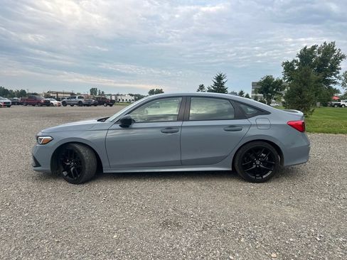 Used 2024 Honda Civic Sport image 6