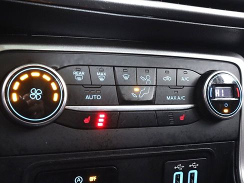 Used 2022 Ford EcoSport SE w/ Interior Protection Package image 24