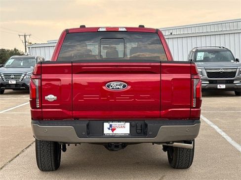 Used 2025 Ford F150 King Ranch w/ FX4 Off-Road Package image 9