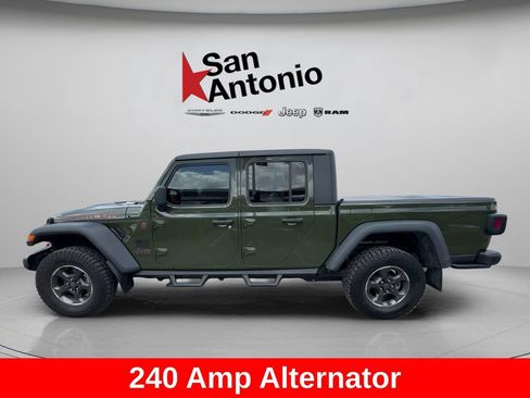 Used 2022 Jeep Gladiator Rubicon w/ Cold Weather Group AWD/4WD image 8