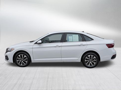 Certified 2024 Volkswagen Jetta S FWD image 4