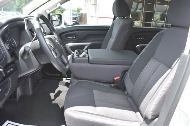 Used 2023 Nissan Titan SV RWD image 13