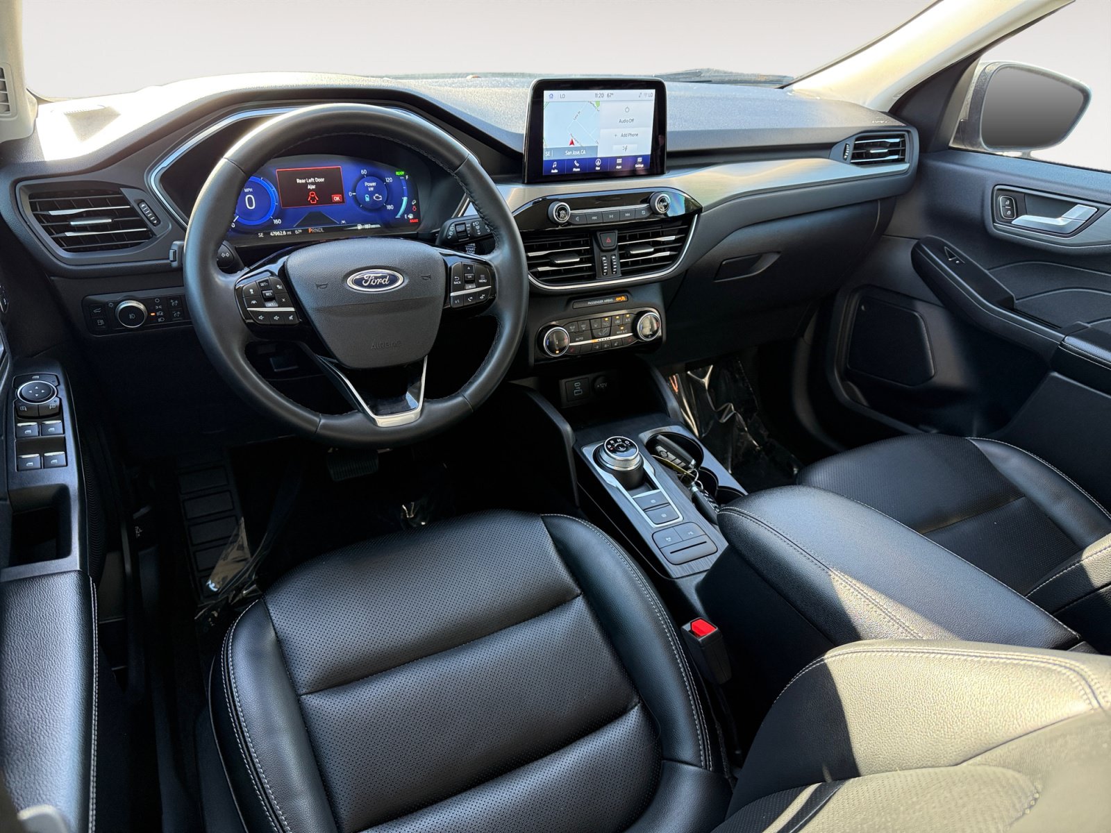 Used 2022 Ford Escape Titanium AWD/4WD image 15