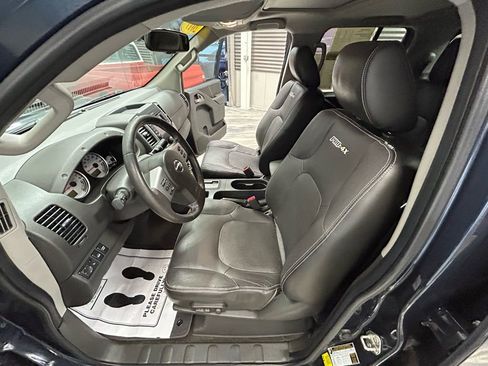 Used 2017 Nissan Frontier PRO-4X w/ Pro-4x Luxury Package image 51