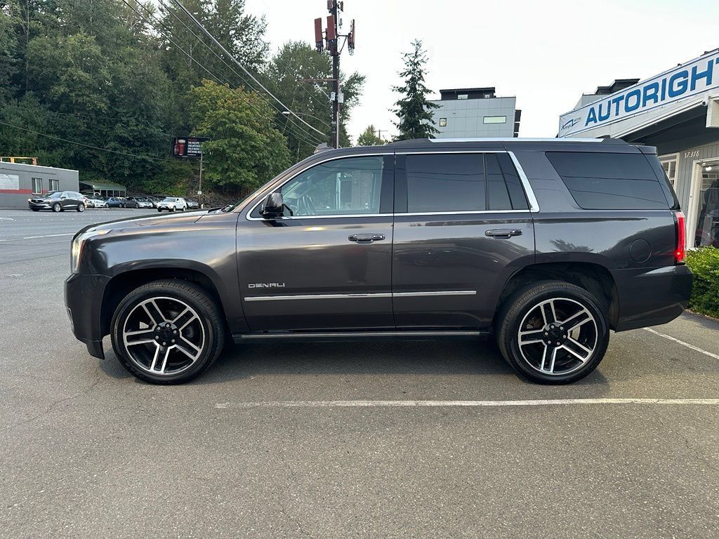 Used 2016 GMC Yukon Denali w/ Open Road Package AWD/4WD image 8