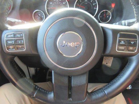 Used 2012 Jeep Wrangler Unlimited Sport AWD/4WD image 30