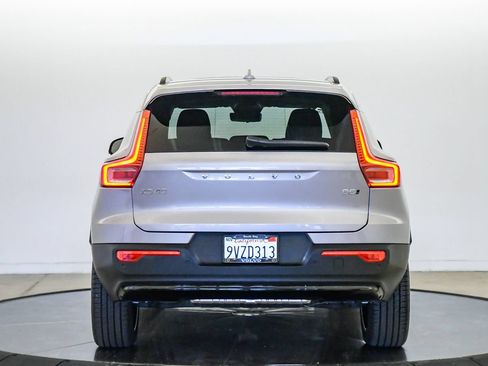 Certified 2026 Volvo XC40 B5 Ultra w/ Protection Package Premier AWD/4WD image 3