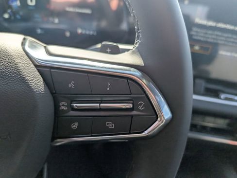 New 2026 Chevrolet Equinox LT image 18