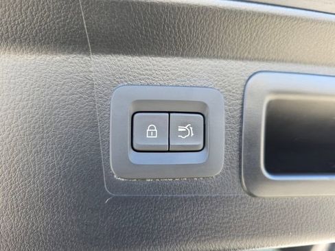 Certified 2025 MAZDA CX-50 AWD 2.5 Hybrid w/ Premium Pkg image 12