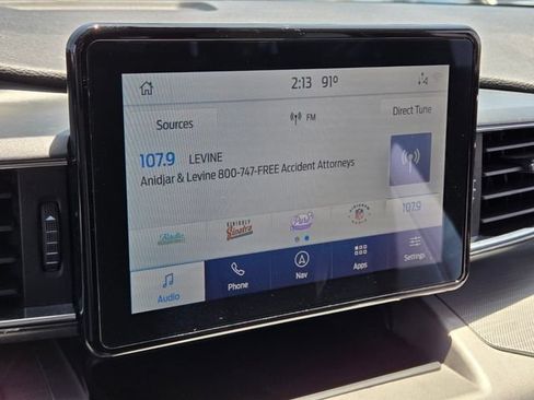Used 2021 Ford Explorer XLT w/ Equipment Group 202A AWD/4WD image 21