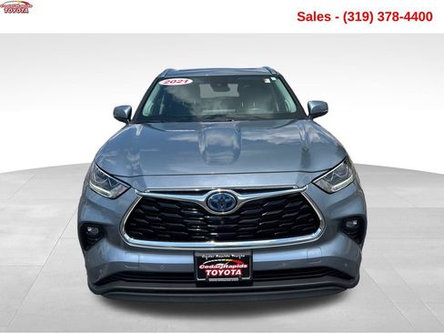 Used 2021 Toyota Highlander Limited AWD/4WD image 10