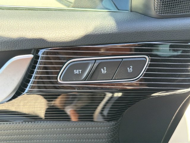 Used 2025 Hyundai Palisade Calligraphy AWD/4WD image 37