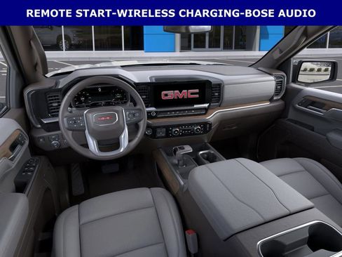 New 2026 GMC Sierra 1500 SLT image 7