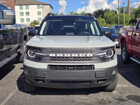 Used 2023 Ford Bronco Sport Badlands w/ Premium Package AWD/4WD image 2
