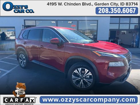 Used 2023 Nissan Rogue SV image 1