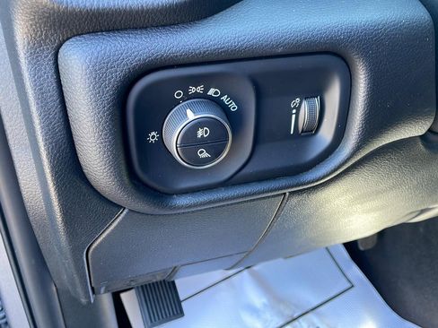 Used 2024 RAM 2500 Big Horn w/ Night Edition image 10