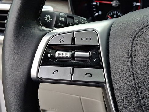 Used 2022 Kia Telluride SX w/ SX Prestige Package image 24