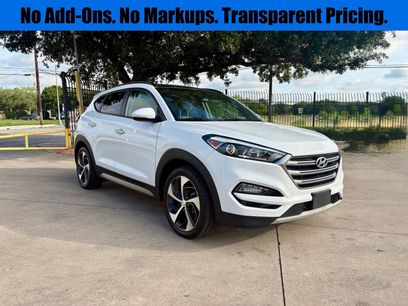 Used 2017 Hyundai Tucson Limited w/ Limited Ultimate Package 03