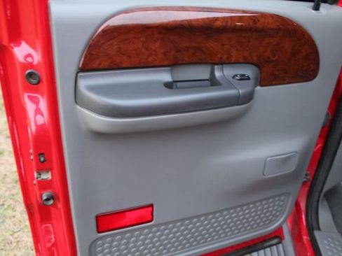 Used 2003 Ford F250 Lariat image 27