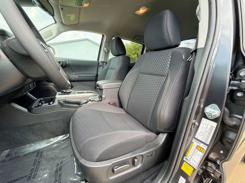 Used 2023 Toyota Tacoma 4x4 Double Cab w/ Trail Edition image 13