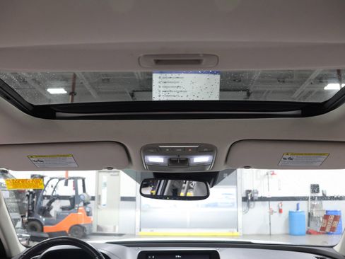 Used 2022 Kia Telluride SX image 34