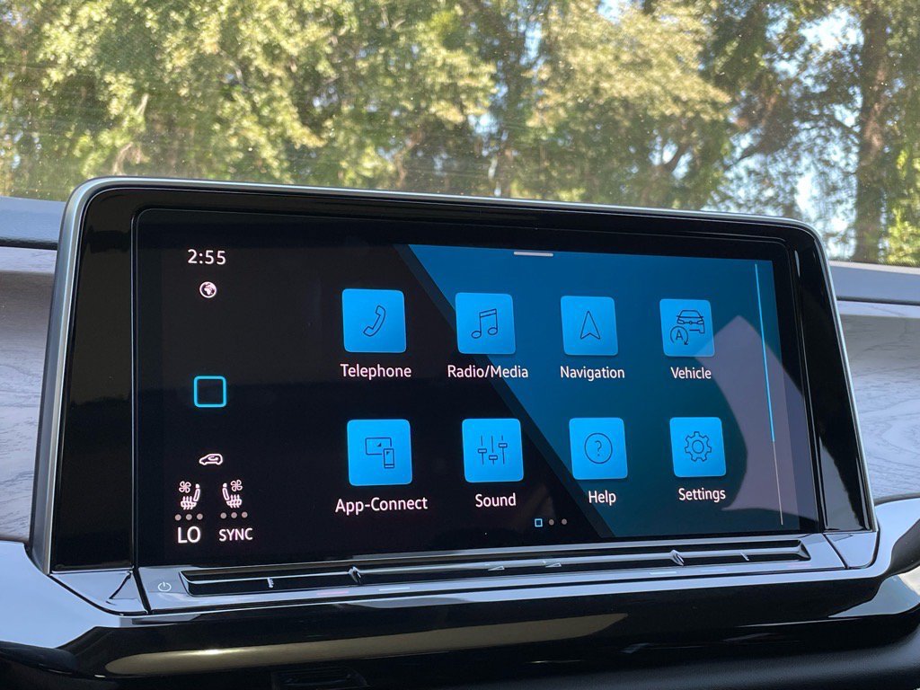 New 2026 Volkswagen Atlas SE FWD image 5