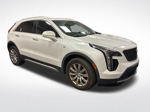 Used 2019 Cadillac XT4 Premium Luxury w/ Driver Awareness Package FWD image 7