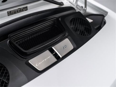 Used 2018 Porsche 911 Carrera RWD image 28