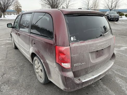 Used 2017 Dodge Grand Caravan SE w/ Power Window Group image 5