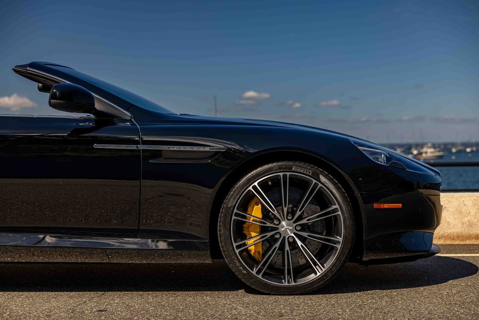 Used 2013 Aston Martin DB9 Volante RWD image 79