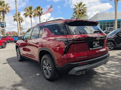 New 2026 Chevrolet Traverse LT w/ Driver Confidence Package image 5