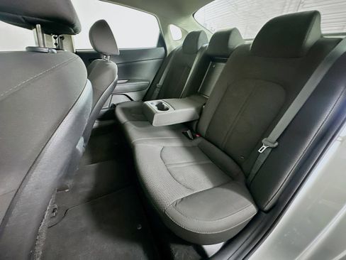 Used 2020 Kia Optima LX image 26