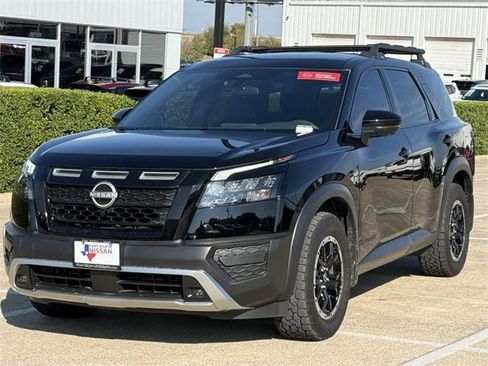 Certified 2024 Nissan Pathfinder Rock Creek image 4