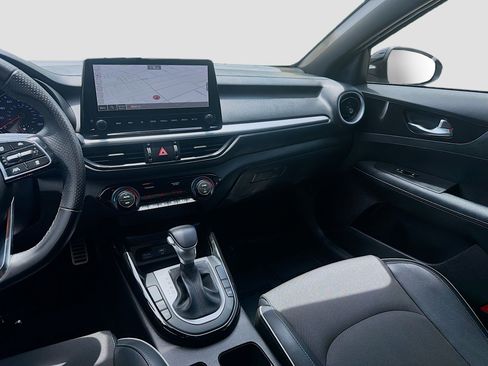 Used 2023 Kia Forte GT-Line w/ GT-Line Technology Package FWD image 23