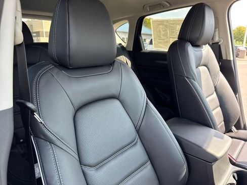 Used 2025 MAZDA CX-5 AWD 2.5 S w/ Preferred Package image 24