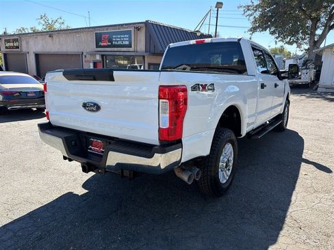 Used 2019 Ford F250 XLT AWD/4WD image 9
