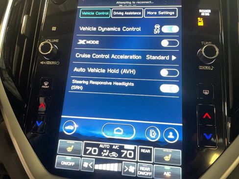 Used 2023 Subaru Ascent Premium image 9