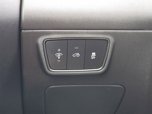 Used 2024 Hyundai Santa Cruz SE image 29