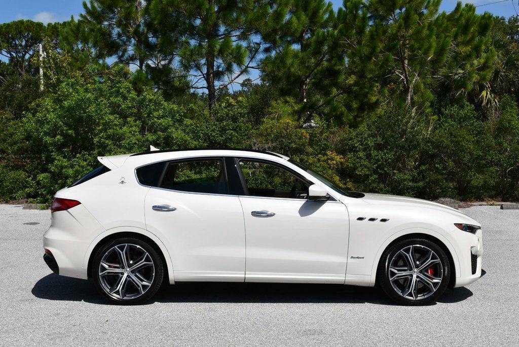 Used 2019 Maserati Levante S GranSport AWD/4WD image 7