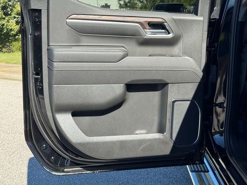 New 2026 GMC Sierra 1500 SLT w/ SLT Premium Package image 21