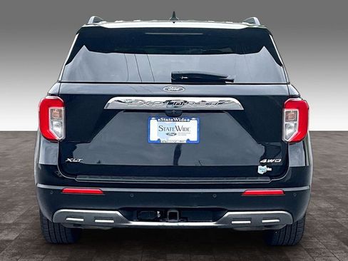 Used 2021 Ford Explorer XLT AWD/4WD image 28