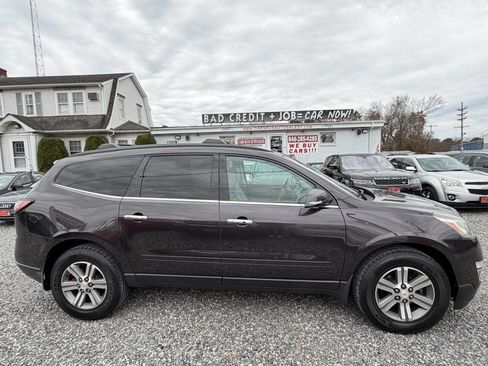 Used 2015 Chevrolet Traverse LT image 4